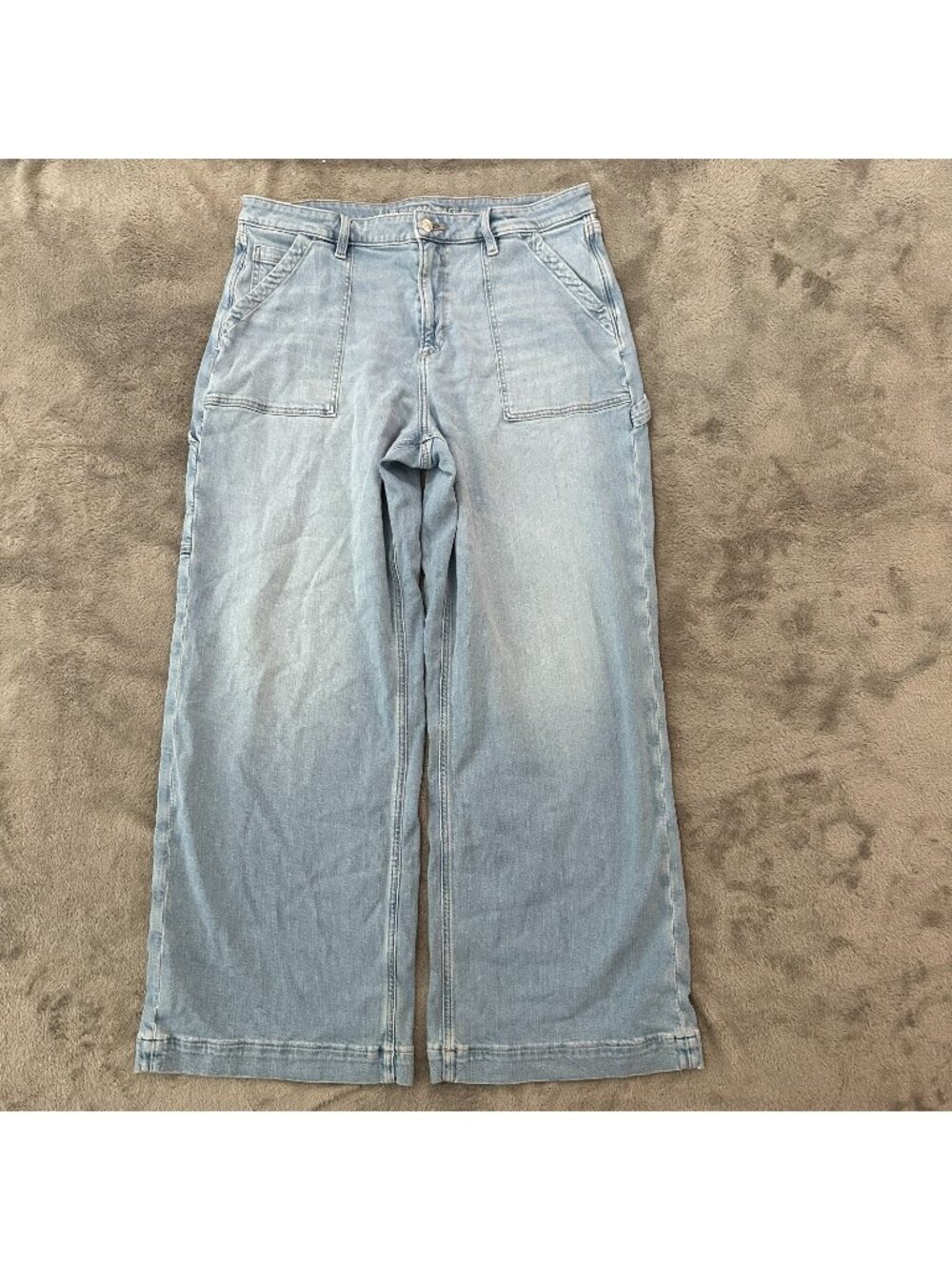 American Eagle Wide Leg Cargo Baggy Jeans Women's size 16 Super High Rise - Picture 1 of 9
